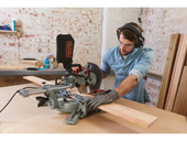 Торцовочная пила BLACK+DECKER BES700