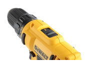 Дрель-шуруповерт DeWALT DCD710C2